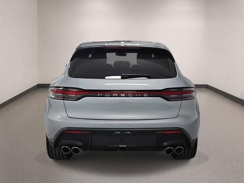 Dolomite Silver Metallic 2026 Porsche Macan S