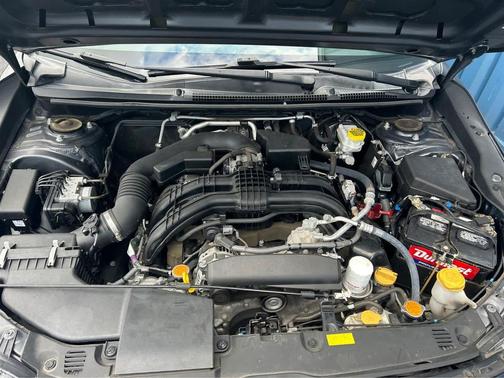 2019 Subaru Impreza 2.0i