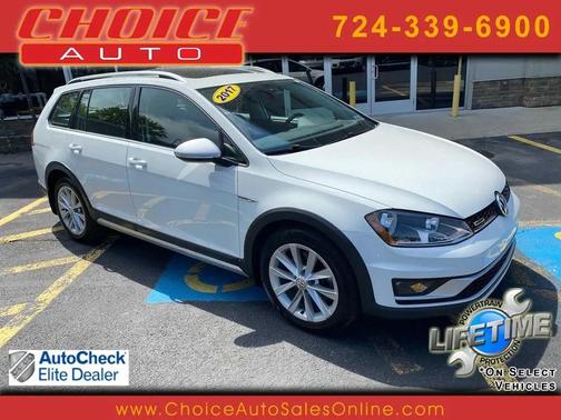 Pure White 2017 Volkswagen Golf Alltrack TSI S