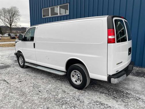 2024 Chevrolet Express 2500 2500 Cargo