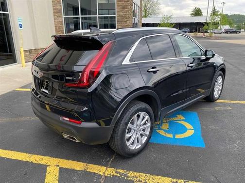 Stellar Black Metallic 2023 Cadillac XT4 Luxury