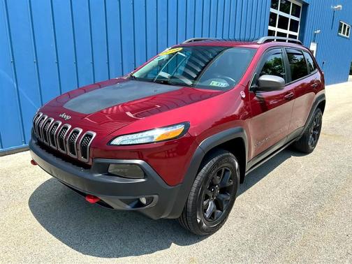 Velvet Red Pearlcoat 2018 Jeep Cherokee Trailhawk