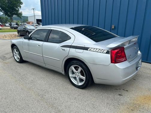 2009 Dodge Charger SE