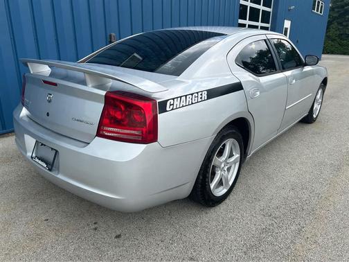 2009 Dodge Charger SE