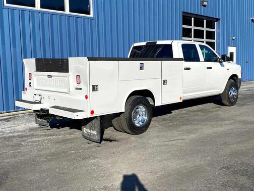 2022 RAM 3500 Crew Cab 4WD DRW