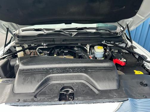 2022 RAM 3500 Crew Cab 4WD DRW