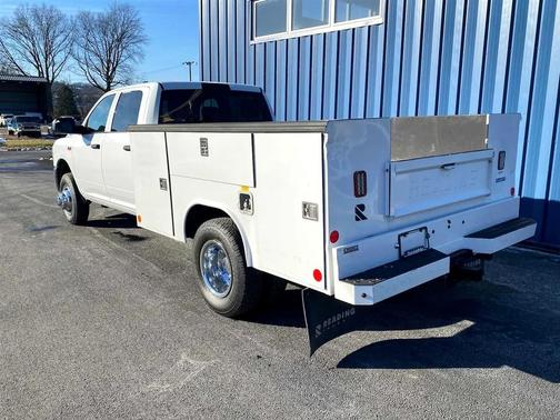 2022 RAM 3500 Crew Cab 4WD DRW