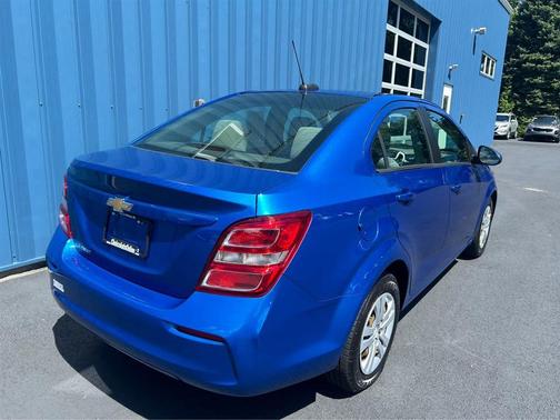 2017 Chevrolet Sonic LS