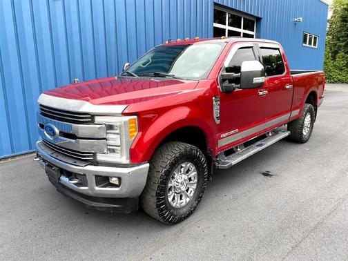 2019 Ford F-250 Lariat Crew Cab 4WD