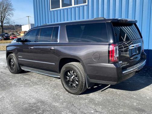 2017 GMC Yukon XL Denali