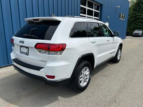 2020 Jeep Grand Cherokee Laredo