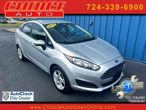 2015 Ford Fiesta SE Sedan
