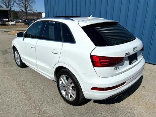 2017 Audi Q3 Premium Plus quattro