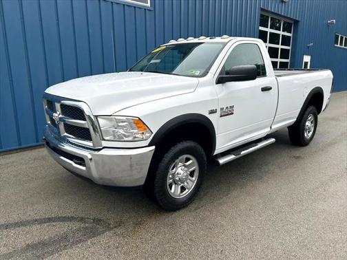 2014 RAM 2500 Tradesman 4WD