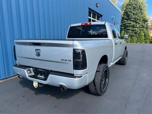 2017 RAM 1500 Express