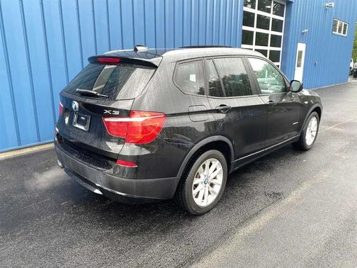 Black Sapphire Metallic 2013 BMW X3 xDrive28i