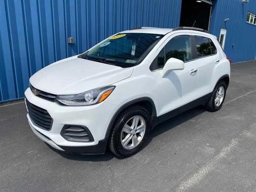 Summit White 2020 Chevrolet Trax LT