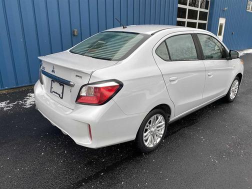 2021 Mitsubishi Mirage G4 LE