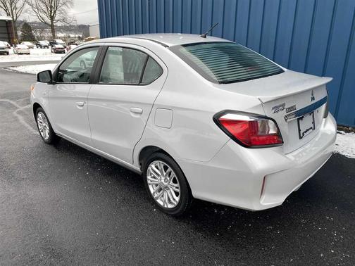 2021 Mitsubishi Mirage G4 LE