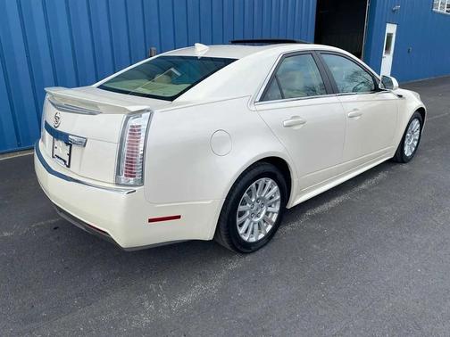 White Diamond Tricoat 2011 Cadillac CTS Luxury
