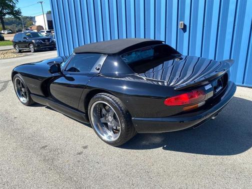1999 Dodge Viper RT/10
