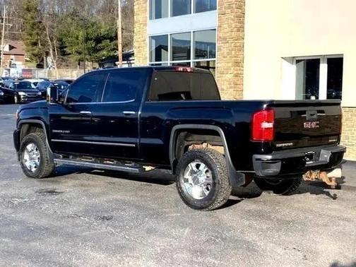 2015 GMC Sierra 3500 Denali