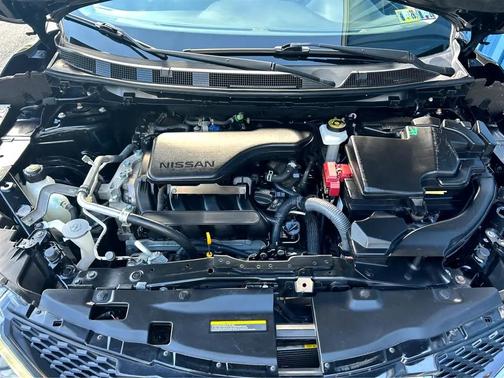 2017 Nissan Rogue Sport SL