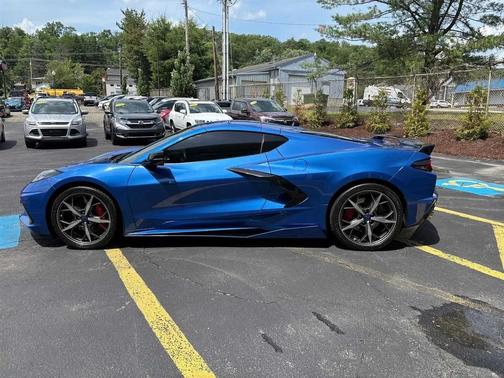 Elkhart Lake Blue Metallic 2021 Chevrolet Corvette Stingray w/3LT