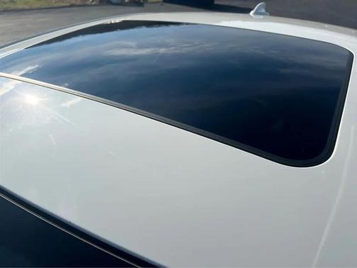 2021 BMW 330 i xDrive