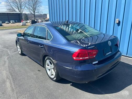 2013 Volkswagen Passat 2.5 SE