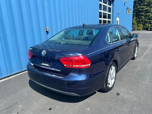 2013 Volkswagen Passat 2.5 SE