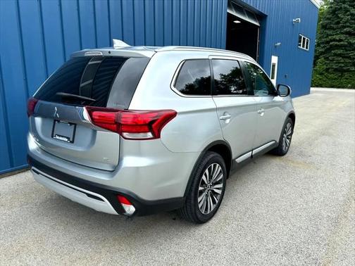 2020 Mitsubishi Outlander SEL