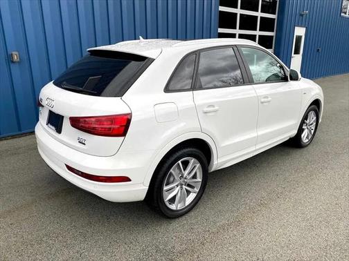 2018 Audi Q3 Premium quattro