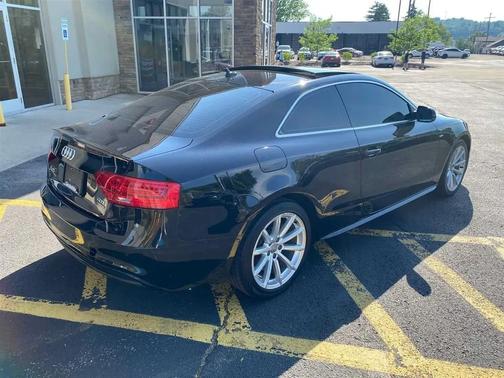 Mythos Black Metallic 2017 Audi A5 2.0T Sport