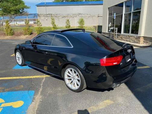 Mythos Black Metallic 2017 Audi A5 2.0T Sport