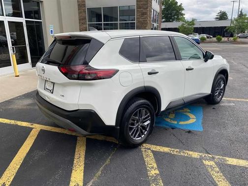 Glacier White 2023 Nissan Rogue S