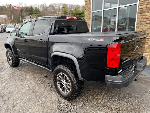 Photo 3 of 47 of 2018 Chevrolet Colorado ZR2