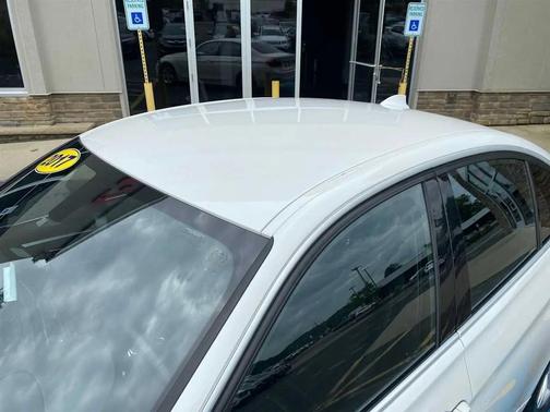 Alpine White 2017 BMW 330 i