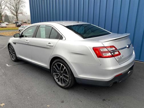 2018 Ford Taurus SHO AWD