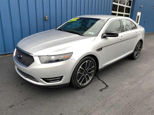 2018 Ford Taurus SHO AWD