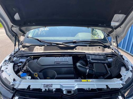 2019 Land Rover Range Rover Evoque SE