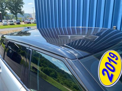 2019 Land Rover Range Rover Evoque SE