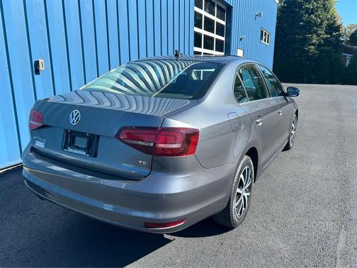 2017 Volkswagen Jetta 1.4T SE