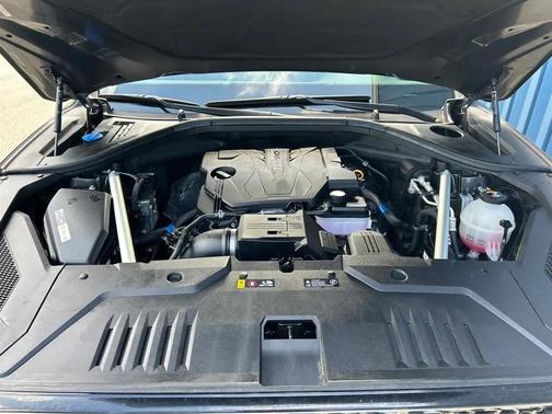 2022 Genesis GV70 2.5T