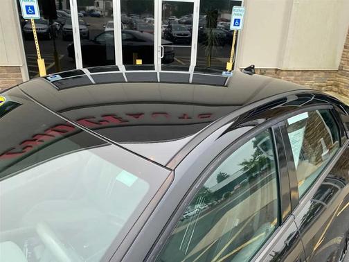 Phantom Black 2022 Hyundai ELANTRA SEL