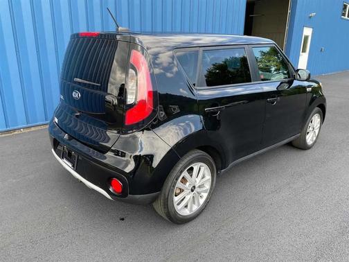 Shadow Black 2019 Kia Soul +
