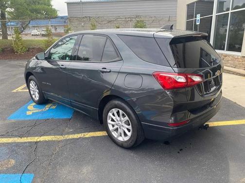 Nightfall Gray Metallic 2019 Chevrolet Equinox LS
