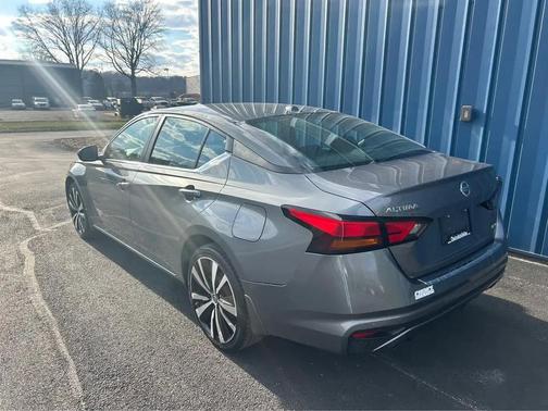 2021 Nissan Altima 2.5 SR AWD