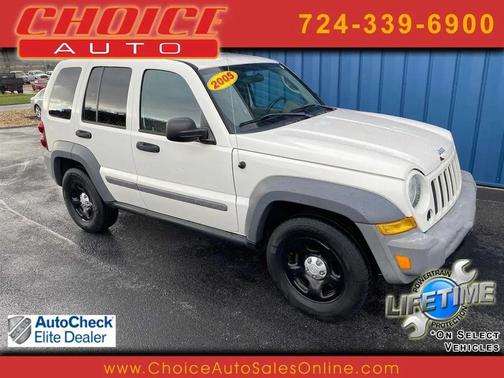 Stone White 2005 Jeep Liberty Sport