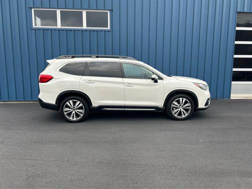 2022 Subaru Ascent Limited 7-Passenger